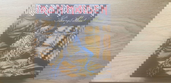 Συλλεκτικό Κουτί IRON MAIDEN - Piece Of Mind
