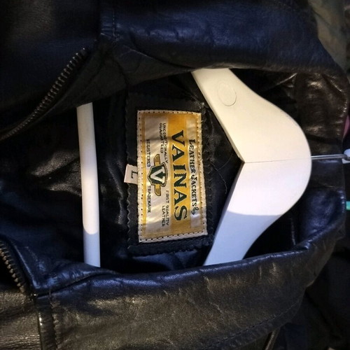 Vainas Leather leather jacket size Large black like new