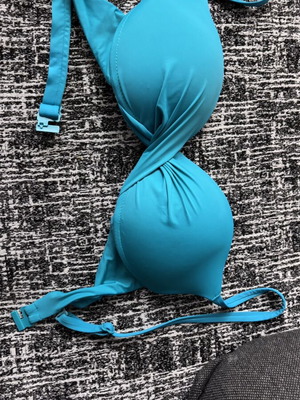 Calzedonia women's turquoise bikini top