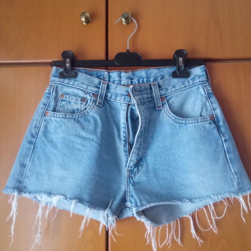 Levi's 505 vintage shorts used, size W28, light blue