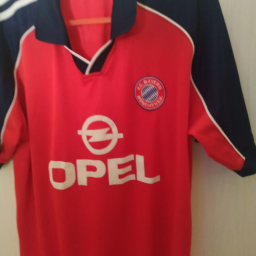 F.C Bayern Munchenen shirt used with Opel logo