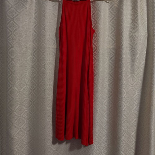 Short red halter dress alpha line Bershka like new