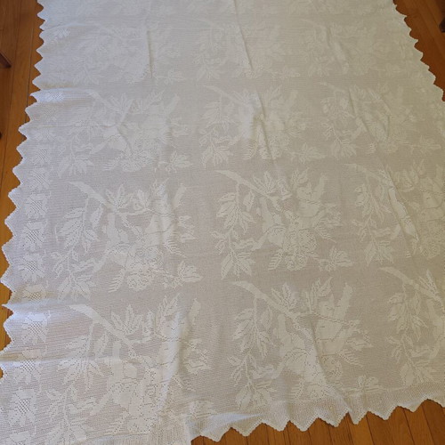 Handmade crocheted blanket like new 180x210 cm