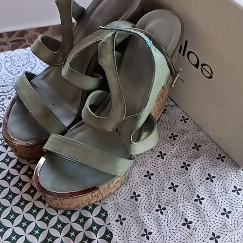 Haralas platform sandals size 37.5 used, turquoise, heel 13cm