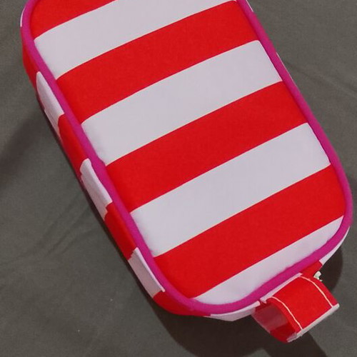 Aloe Colors toiletry bag, red and white striped