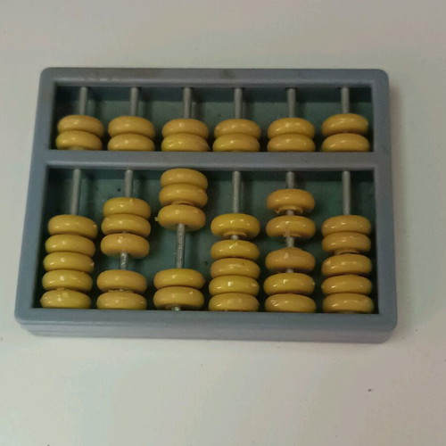 Abacus miniature like new