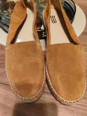 BSB low platform sandals size 39 brown like new
