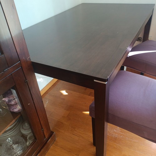 Dining table 150x90 brown like new