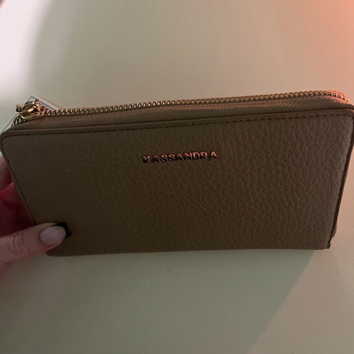 Wallet new color taupe, gray brown