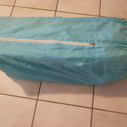 Folding playpen used with mattress, blue-yellow color