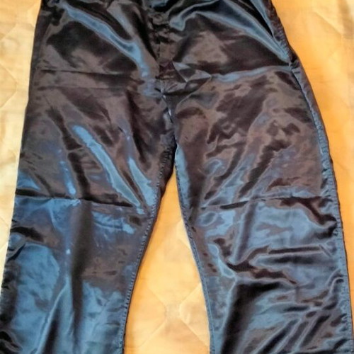 Vintage satin men's pajama set near mint condition