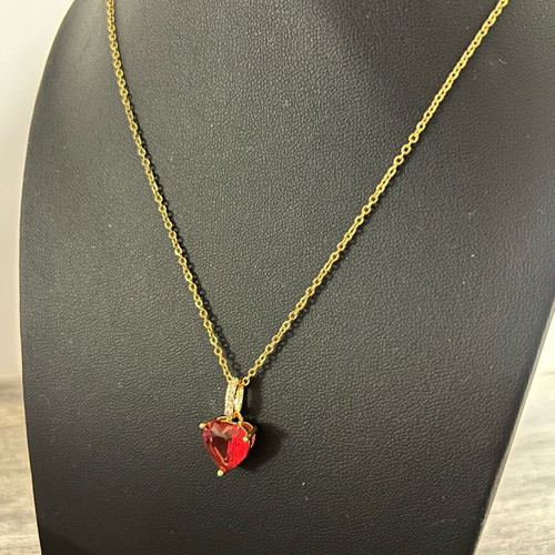 Saint Valentine heart pendant with zircon and gold-plated chain