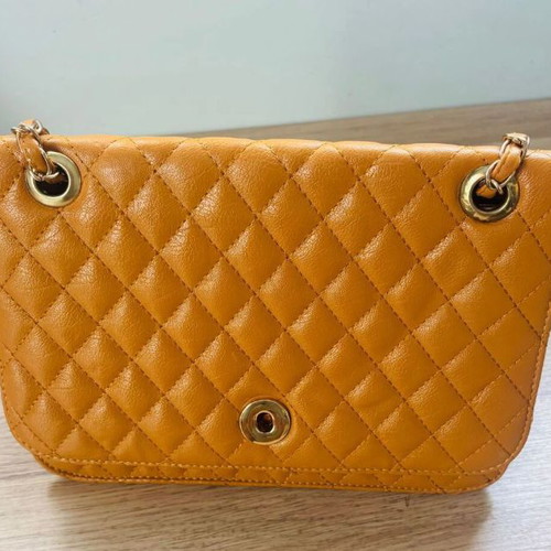 Quilted Mustard Shoulder Bag like new with gold chain