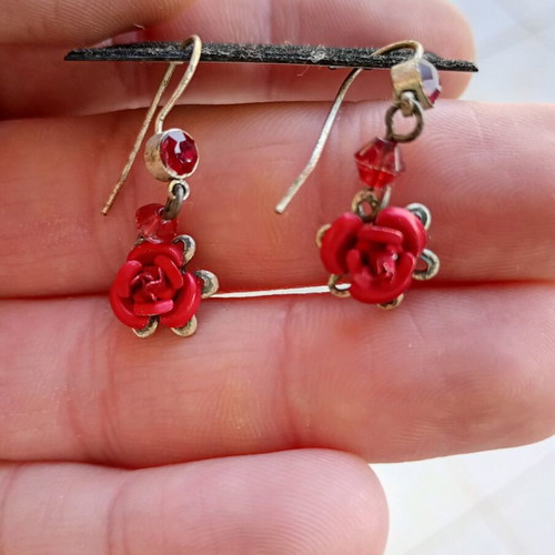 Rose earrings used