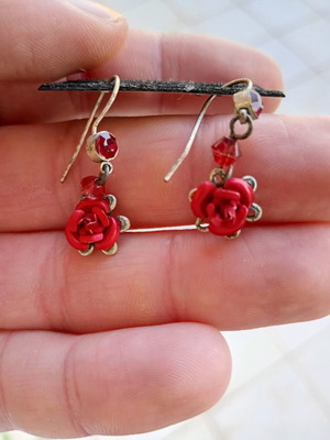 Rose earrings used