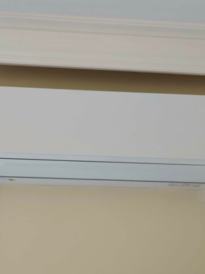 Toyotomi Gosai 24.000 BTU Inverter air conditioner like new