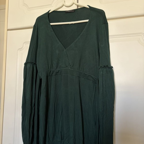 Green blouse with front tie used, Rouge Paris, small size