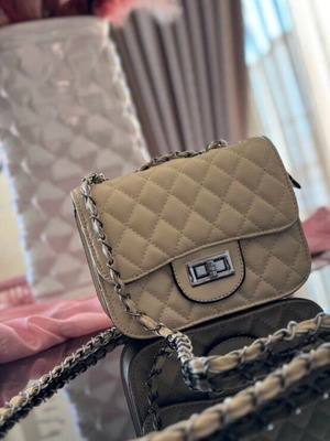 Crossbody bag new in white and beige color