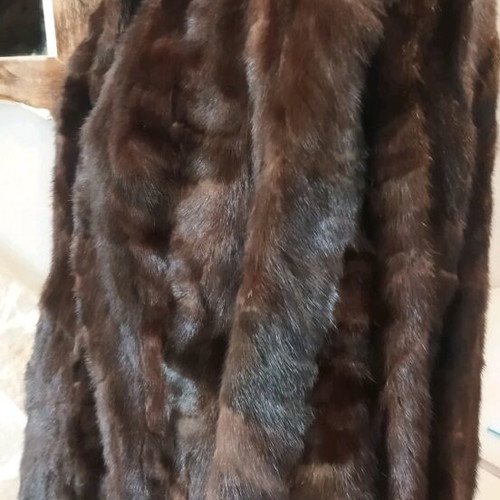 Fur jacket brown like new, size M, by Furs Kapralos