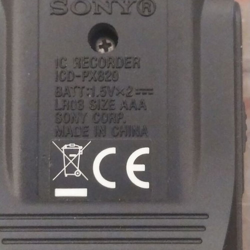 Sony ICD-PX820 digital voice recorder like new with USB, headphones, external mic