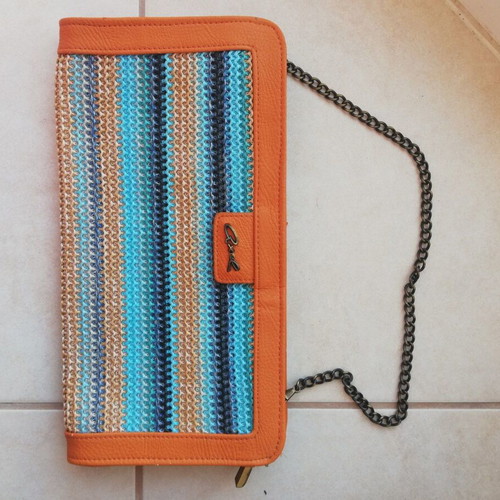 Axel clutch bag like new, blue with metal chain strap