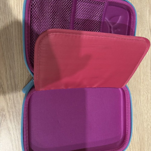 Smiggle pencil case like new, pink with 3D deer design