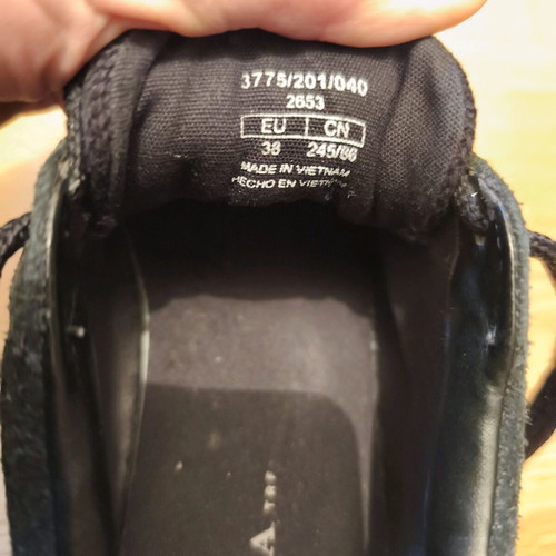 Sneakers Zara TRF Woman size 38 used, black with glitter laces
