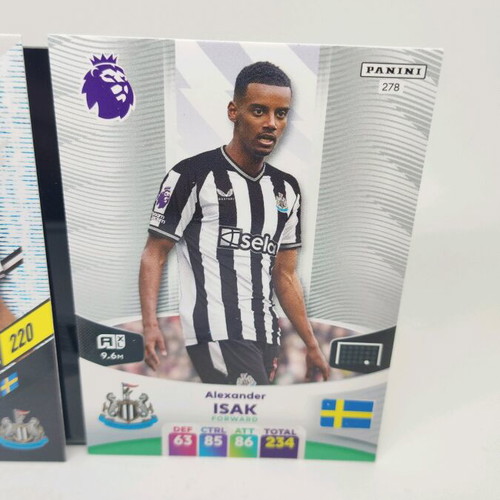 Panini Alexander Isak cards like new, set of 2