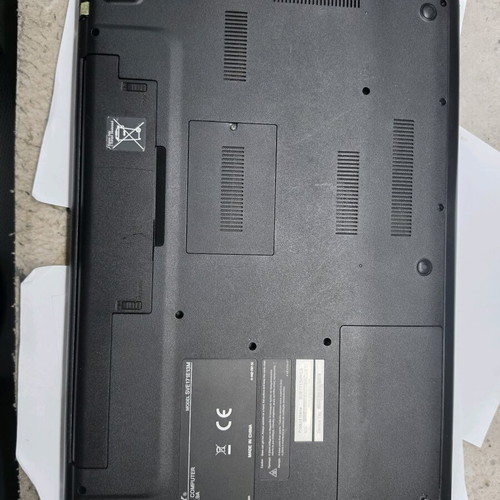 Sony Vaio SVE1713W1EB laptop like new, i7, 16GB RAM, 256GB SSD, Full HD