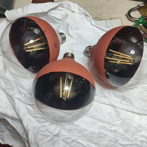 Leb Economy Light Bulbs 10.5vat E27 Like New