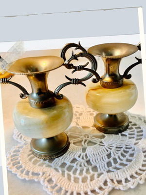 Collectible mini amphorae set of 2 used, onyx and bronze, 8cm