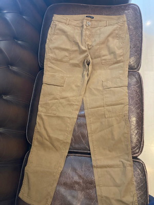 Cargo παντελόνι Massimo Dutti σαν καινούργιο, νούμερο 40, μπεζ καφέ