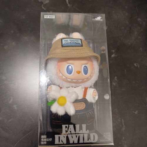 Labubu Popmart Fall in Wild collectible figure new