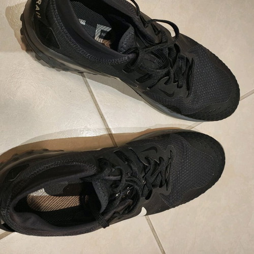 Nike Wildhorse 6 like new, size 45.5, black athletic shoes