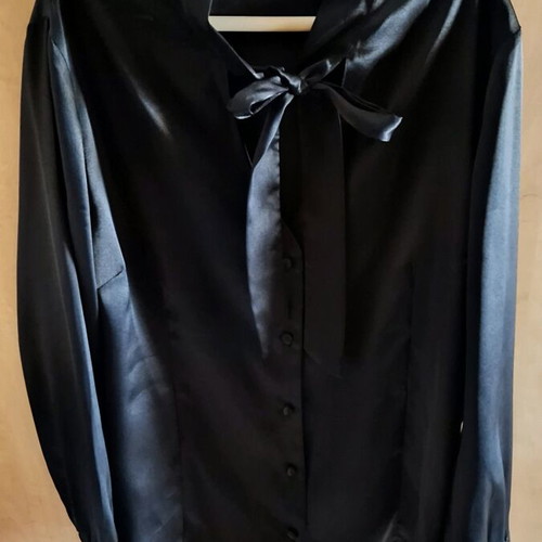 More&More satin shirt black, like new, size 42