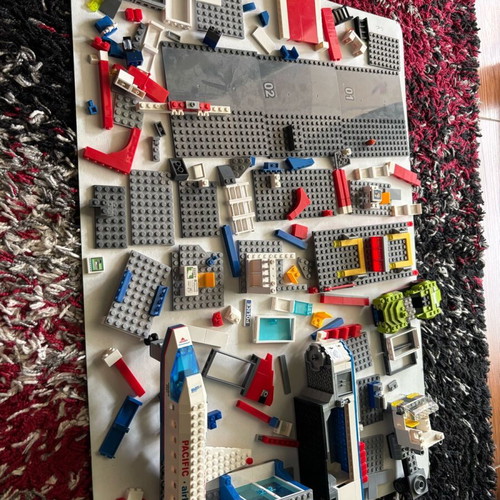 Various vehicles and parts from compatible blocks used