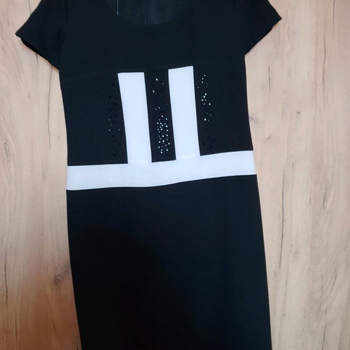Top Line dress new, midi, black, size M