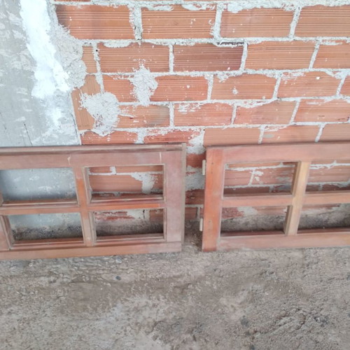 Set Oregon wooden double opening windows like new
