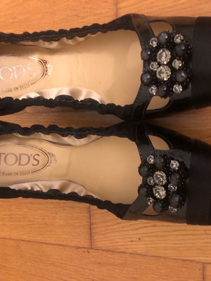 TOD S μπαλαρίνες μεταχειρισμένες, μαύρο με κόσμημα, μέγεθος 38