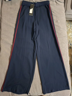 Morena Spain women's blue palazzo pants new, size Medium