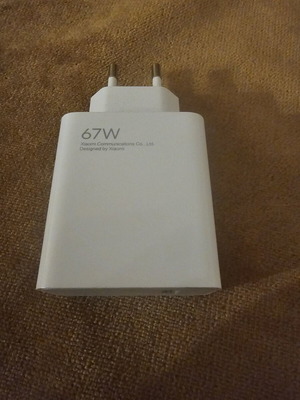Xiaomi 67w φορτιστής και 2 μεταχειρισμένες θήκες Mi 11T Pro πακέτο
