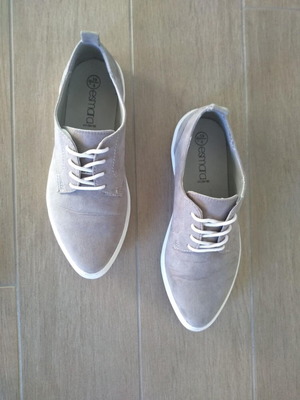 Moccasins like new, size 39, gray