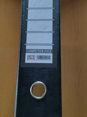 Large hard binder for documents new