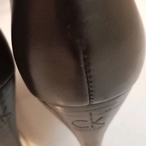 Calvin Klein boots like new, narrow fit, size 37, black