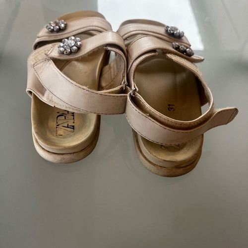 Zara sandals used, size 31, beige