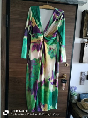 Dress new, colorful, size XL