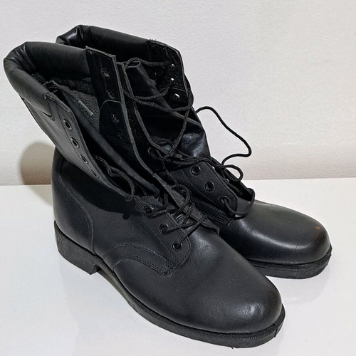Genuine leather army boots new, size 43