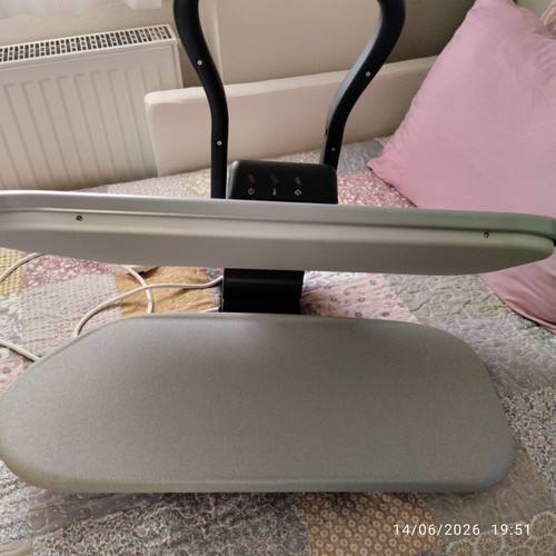 Singer SuperNova ironing press with warranty until 7.5.2027