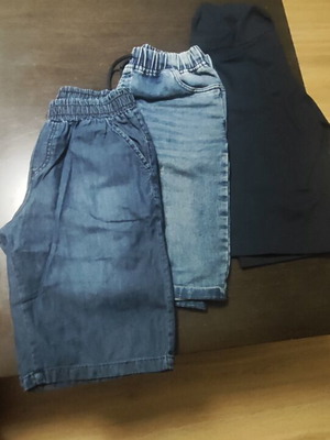 Boys' shorts and bermudas pack of 3, like new, sizes 12-14, blue