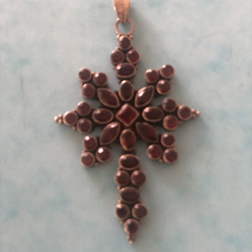 Silver cross with garnets like new, dark red
